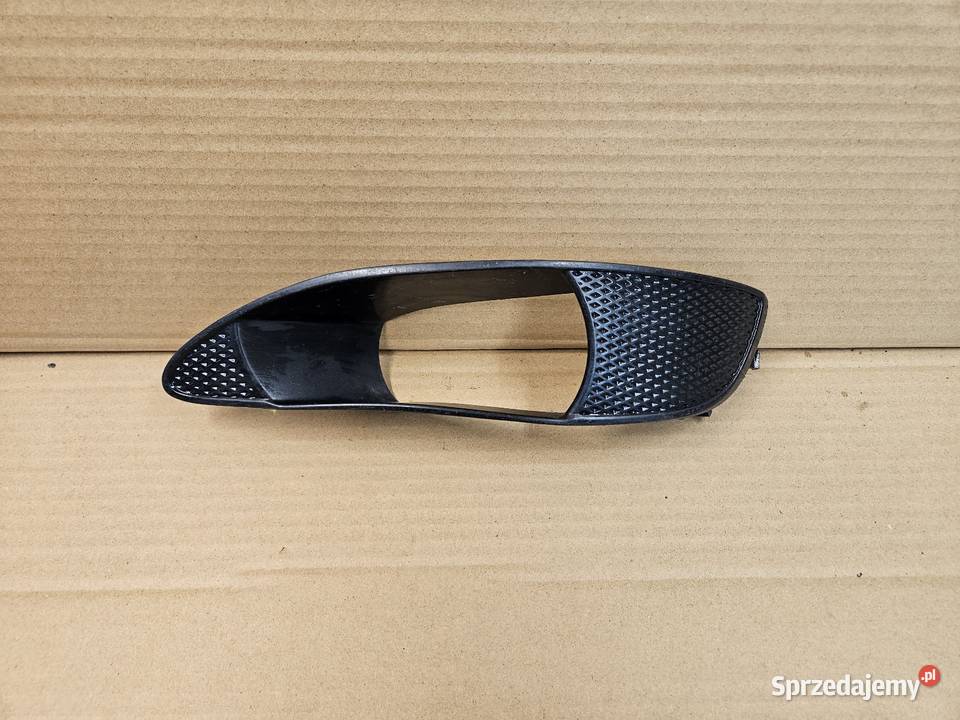 TOYOTA COROLLA KRATKA LEWA ZDERZAKA PRZÓD Międzychód
