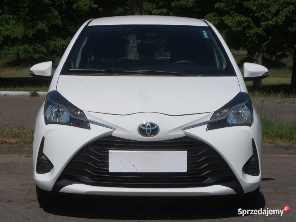 Toyota Yaris 15 Dual VVTi gniazdo USB Motoryzacja Bielany Wrocławskie