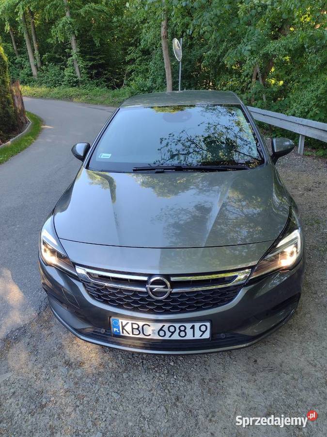 Do sprzedania samochód w super stanie Motoryzacja małopolskie Żegocina sprzedam