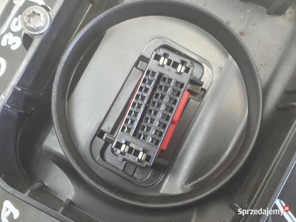Volvo V60 S60 II LIFT PRZEDNIA lewy przód XENON lubelskie Chełm
