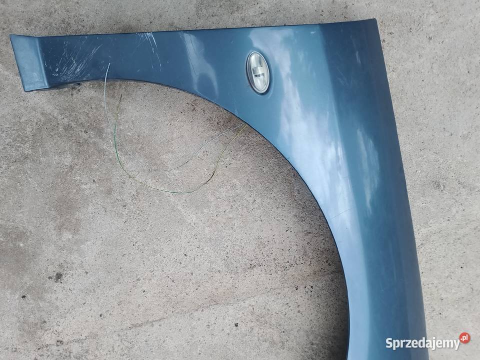 Prawy przedni błotnik peugeot 407 lakier ezwd osobowe Wyrzysk