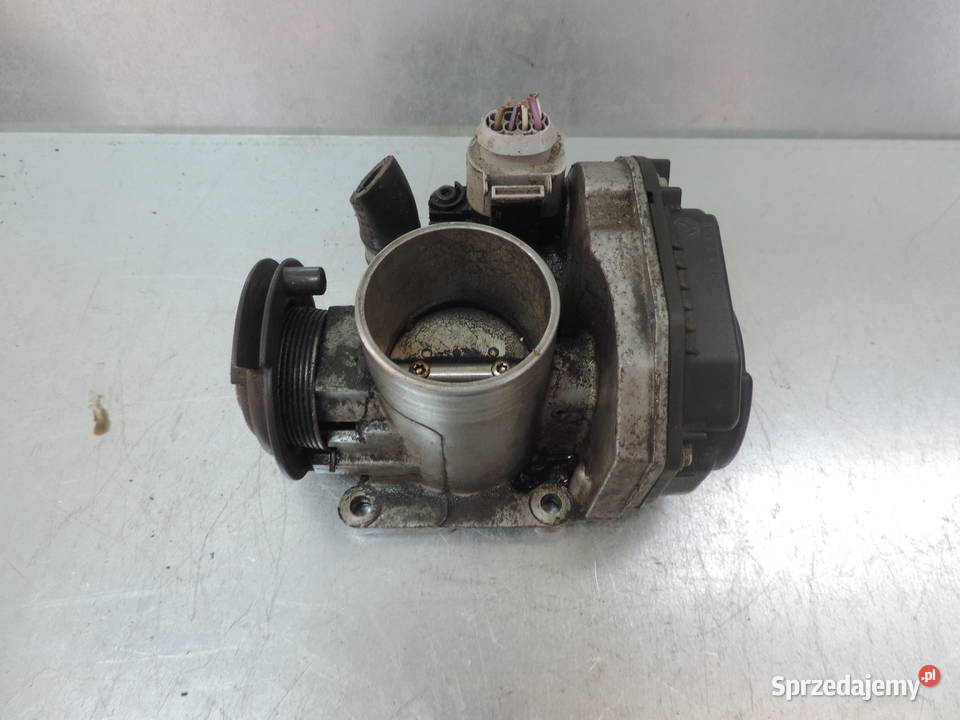 PRZEPUSTNICA VW GOLF 4 14 16V 030133064F małopolskie Nowy Sącz