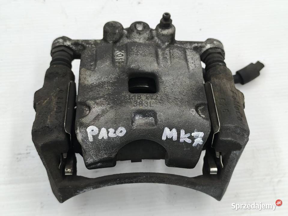 ZACISK LEWY PRZÓD FORD FIESTA MK7 LIFT 10