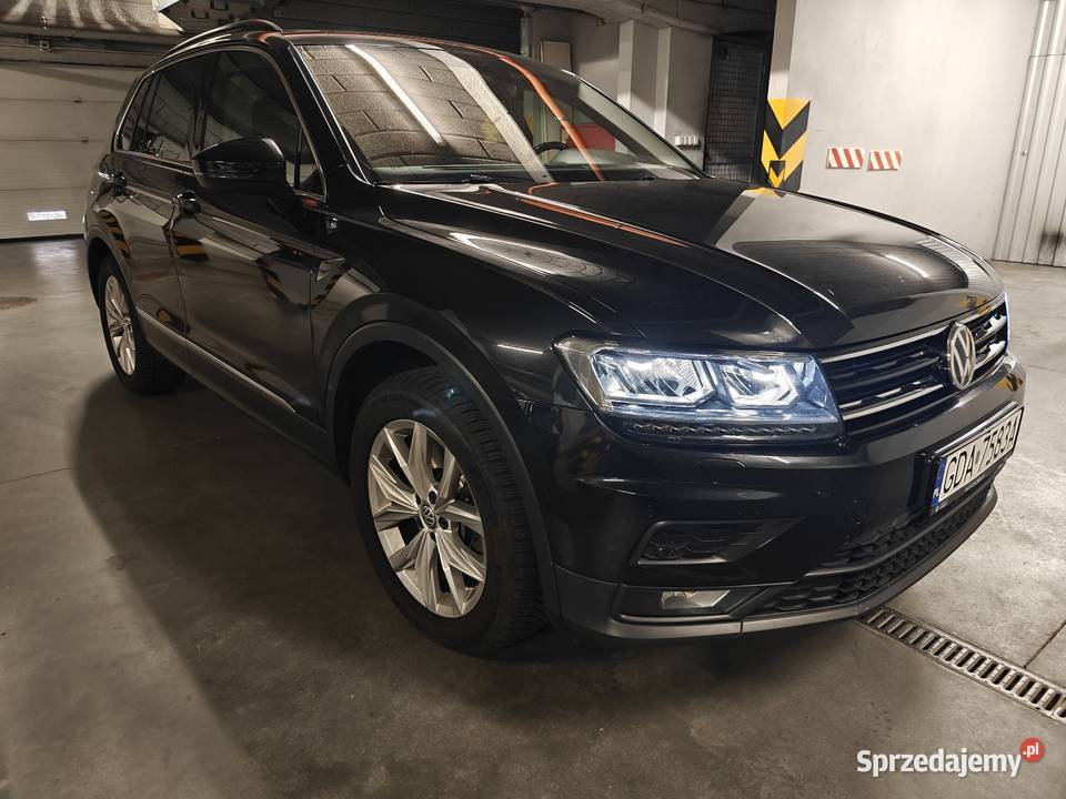 VW Touran 20 TSI 180 4x4 DSG światła przeciwmgielne Pruszcz Gdański