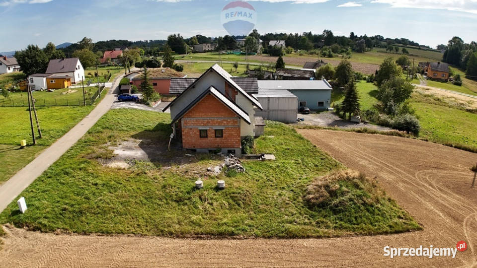 Przestronny dom do wykończenia Liczba pokoi 5 Sprzedaż Dębowiec