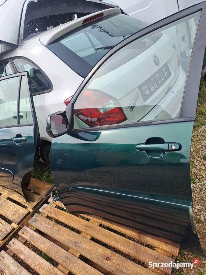 Toyota Rav 4 II 5D drzwi błotniki klapa Rok produkcji 2004 Jastrzębie-Zdrój sprzedam