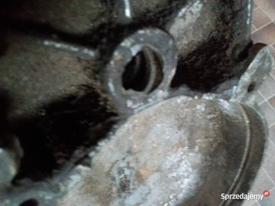 Pokrywa kapa magneta wsk 125 kos gil bąk wielkopolskie