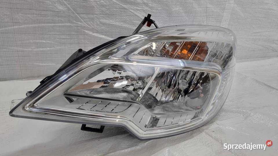 Lampa przednia lewa OPEL MERIVA B EUROPA sprzedam