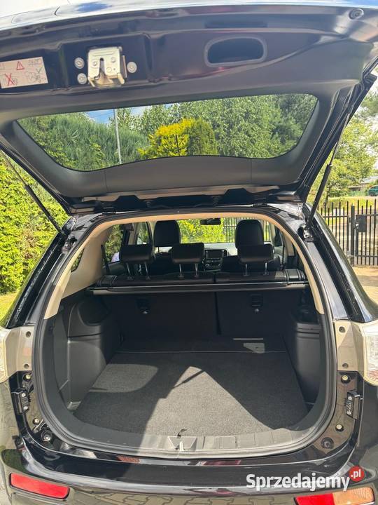 Mitsubishi Outlander 3 hybryda PHEV plug in Outlander Kraków