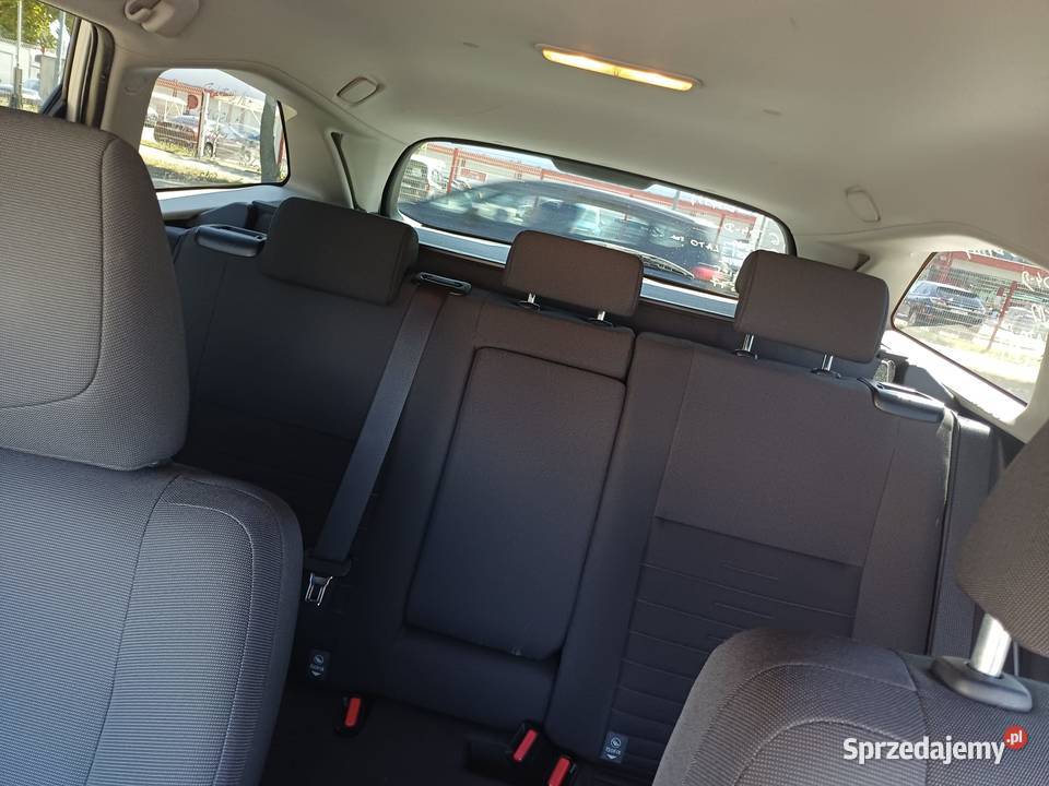 Toyota Auris Auris 16 D4D poLift 150 112 2015 Szczecin sprzedam
