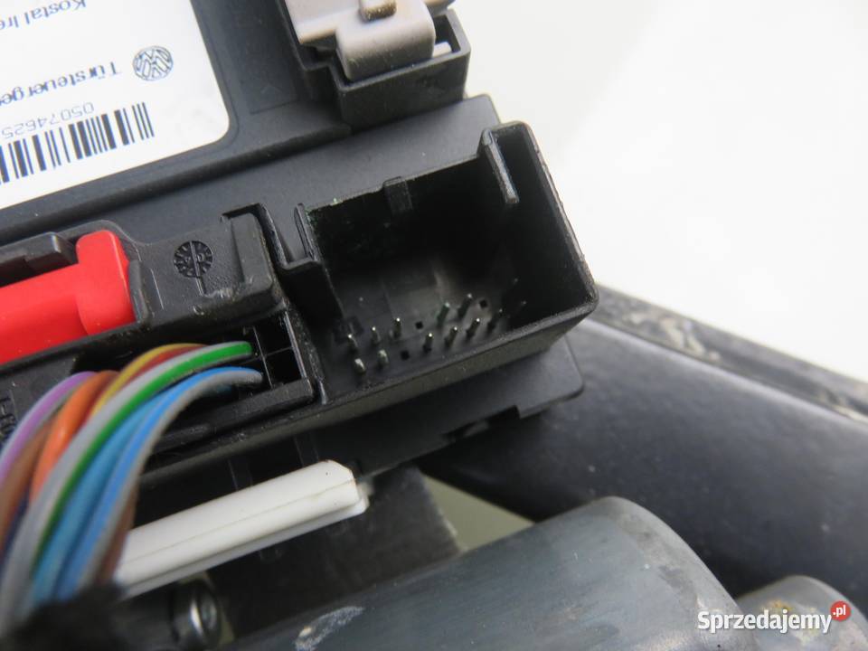 PODNOŚNIK SZYBY PRAWY 3D AUDI A3 8P 8P0959802D