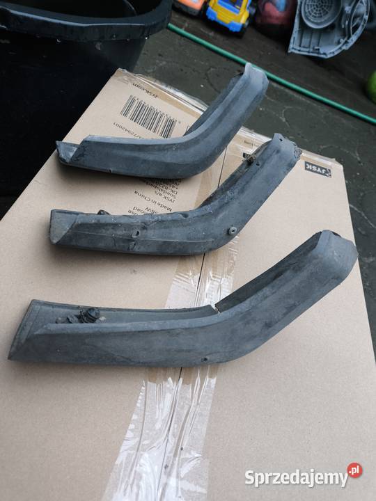 Mercedes W124 listwa dolna progowa listwy osobowe Skarżysko-Kamienna