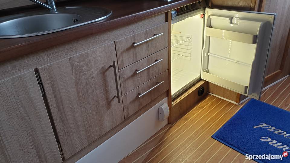 Jacht motorowy Hausboat Calipso 750 Rok produkcji 2014 Pińczów