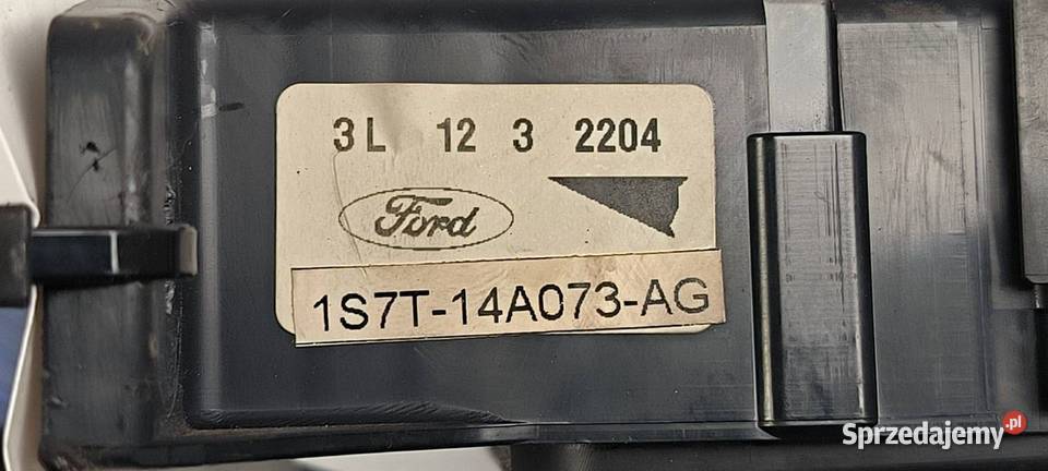 SKRZYNKA BEZPIECZNIKÓW FORD MONDEO MK3 Lipno