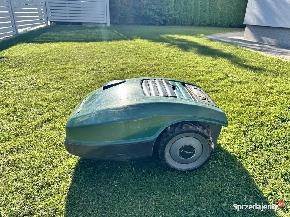 Robot koszący kosiarka elektryczna Robomow RM510