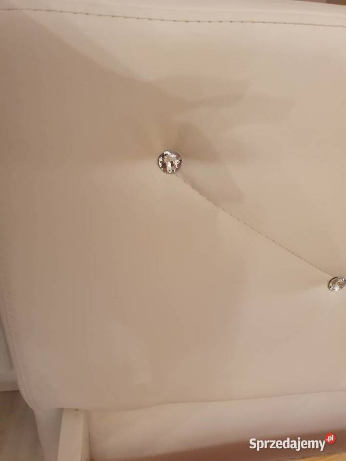 Stelaż łóżka z materacem Firmy Meblik Kutno