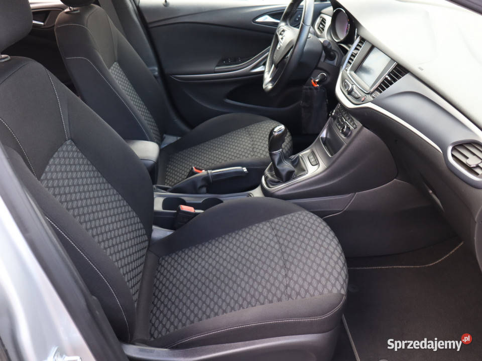 Opel Astra 14 T ASR (kontrola trakcji) Astra Bielany Wrocławskie