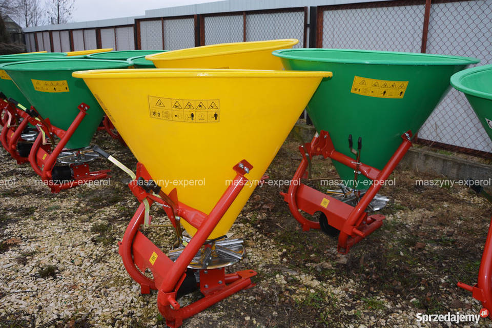 Rozsiewacz do nawozów Lejek 300 500 litrów Maszyny rolnicze Radzyń Podlaski