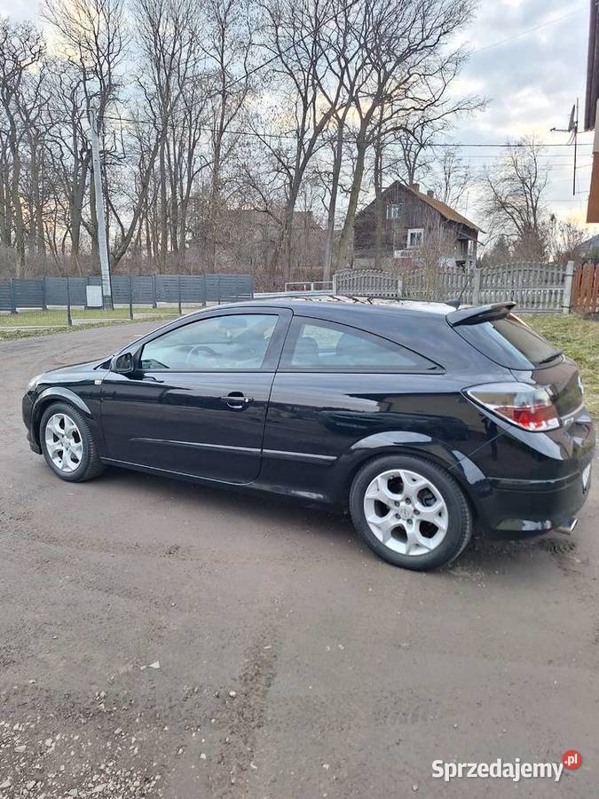 Opel Astra H GTC 18 140 LPG Doinwestowane