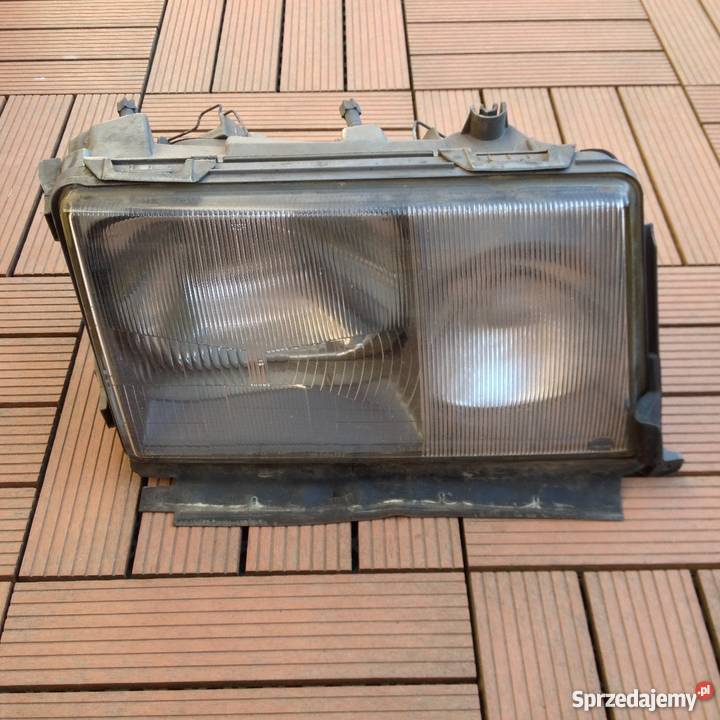 MERCEDES W124 lampy przednie prawa i lewa Hella Legnica