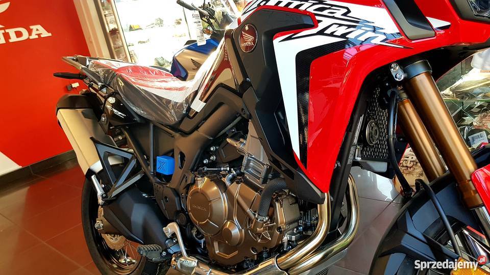 Brake fluid reservoir cover Africa Twin