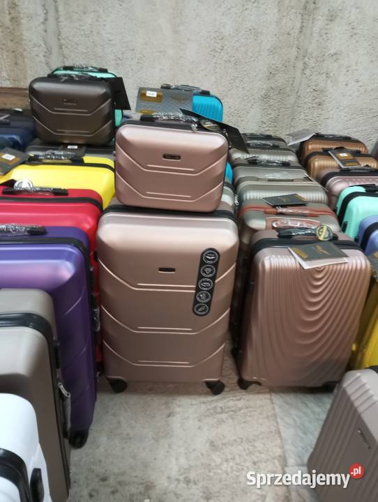 Walizka kabinowa z wings na 4 kołach z abs Turystyka