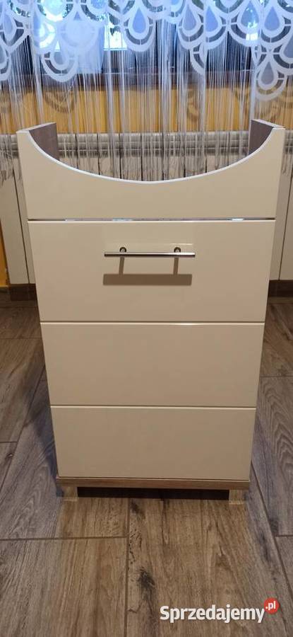 SZAFKA Z UMYWALKĄ Sanok