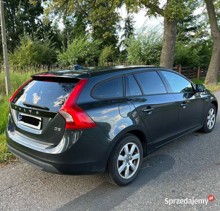 VOLVO V60 D3 163 Salon Polska