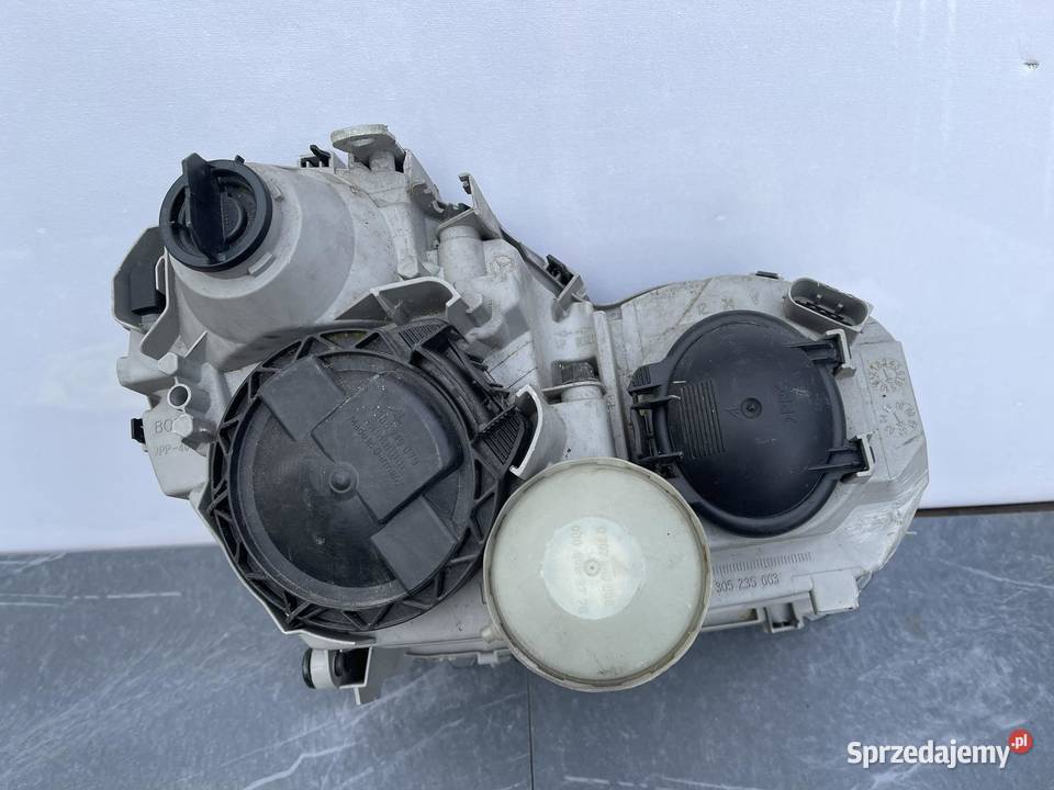 MERCEDES CKLASA W203 LEWA LAMPA PRZÓD Ostroróg