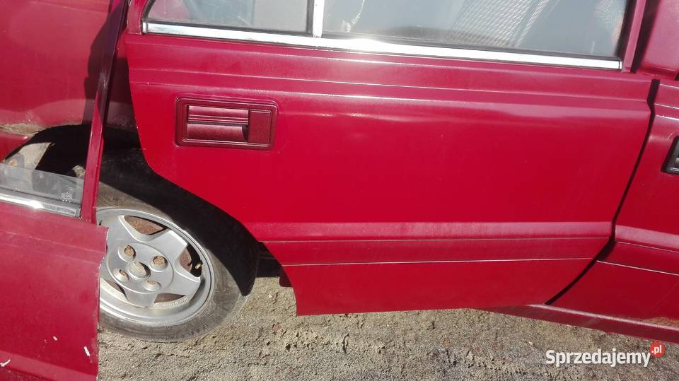 Drzwi tylne prawe polonez kolor L46 idealne bez