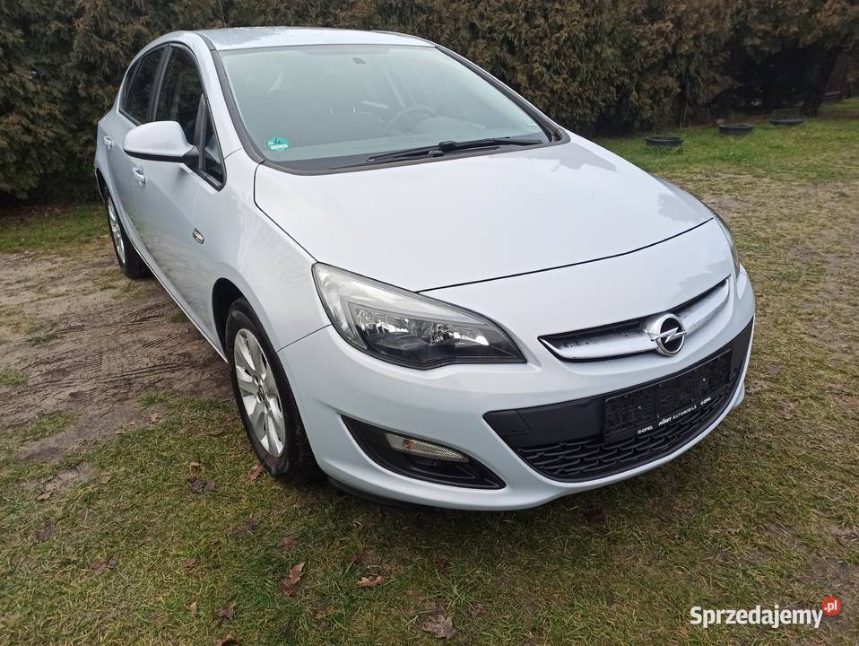 Opel Astra J 14 Oryginalny lakier Bogata wersja łódzkie Bełchatów