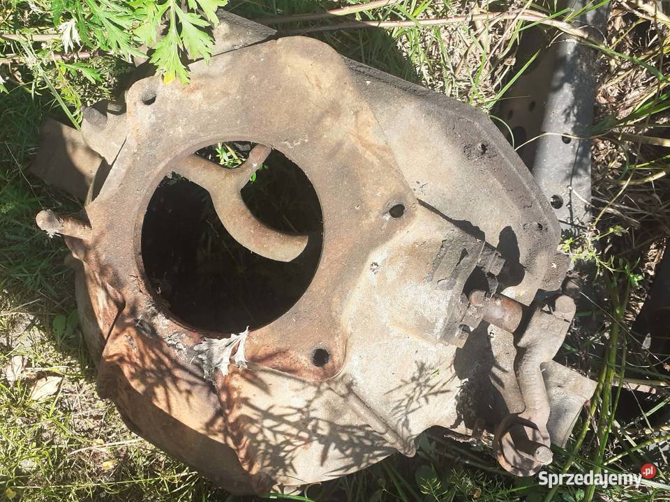 Ził obudowa sprzęgła Motoryzacja Dębica sprzedam