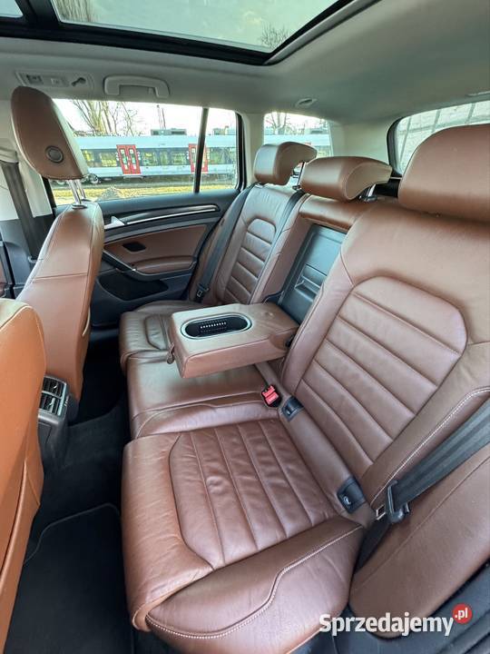 Volkswagen Golf 7 kombi Diesel 6b 215 przebiegu sprowadzony