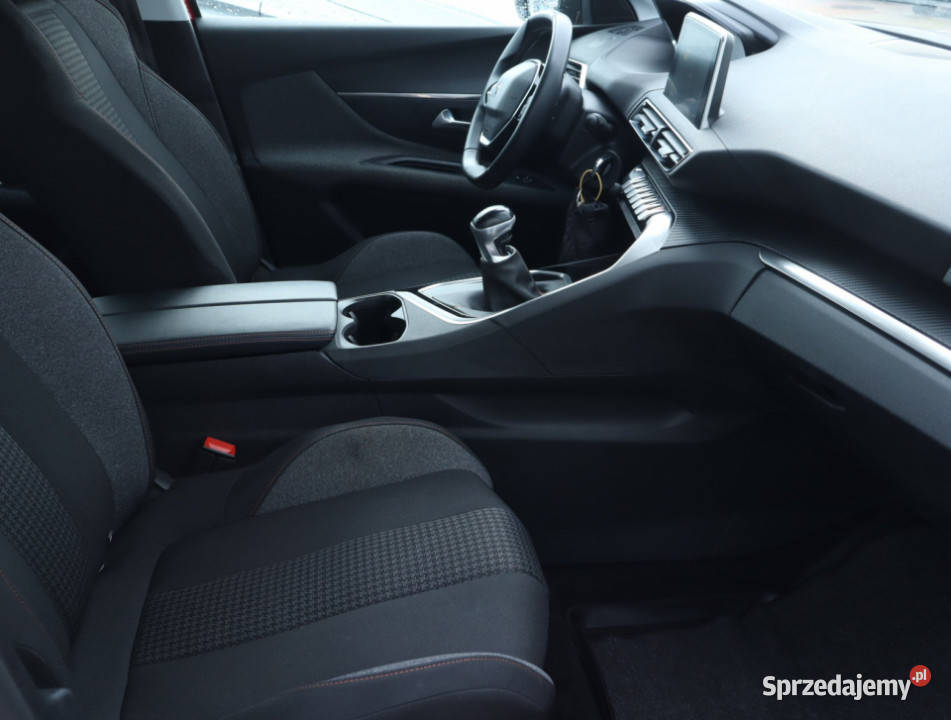 Peugeot 3008 12 PureTech radio