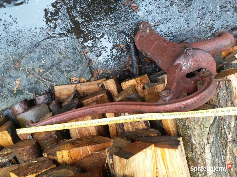 Dekoracja ogrodowaZabytkowaPompa Barlinek