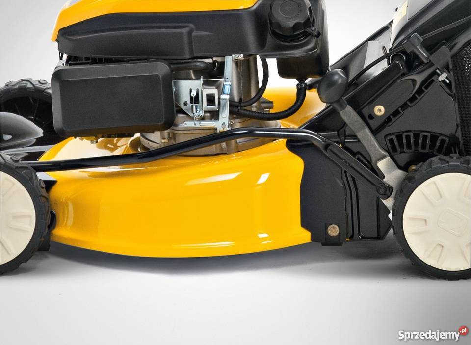 Kosiarka spalinowa z napędem Cub Cadet LM3 Kobiele Wielkie