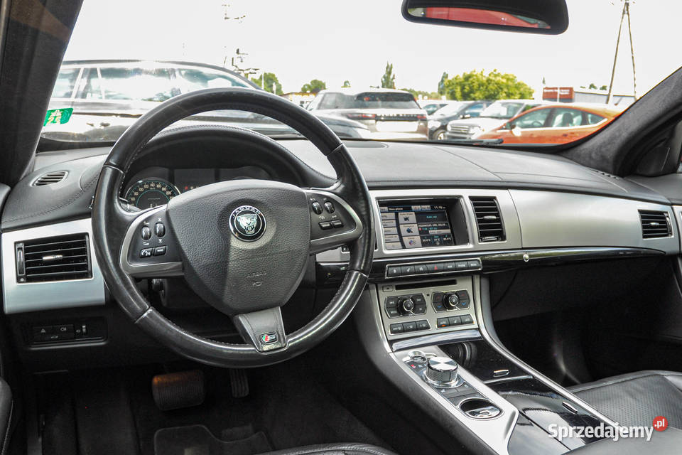 Jaguar XF 30d 275 Lift 2015 r Bezwypadkowy Wrocław sprzedam