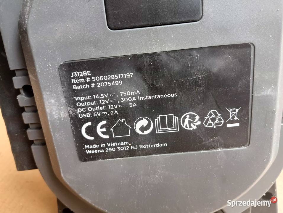Starter urządzenie rozruchowe jump starter