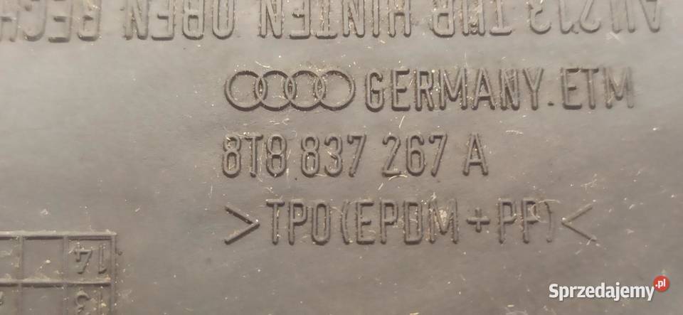 AUDI A7 4G OGRANICZNIK DRZWI 8T8837267A osobowe