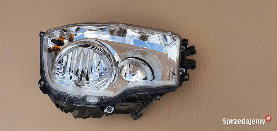 MERCEDES AROCS ANTOS REFLEKTOR PRAWY LAMPA PRAWA lubuskie Bieleń