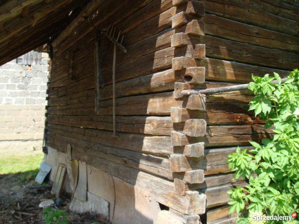 Stodoła z bali Uszew