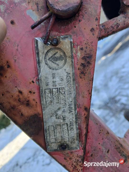 Pług unia grudziądz 21 3 skibowy możliwy Wojciechów-Kolonia Piąta