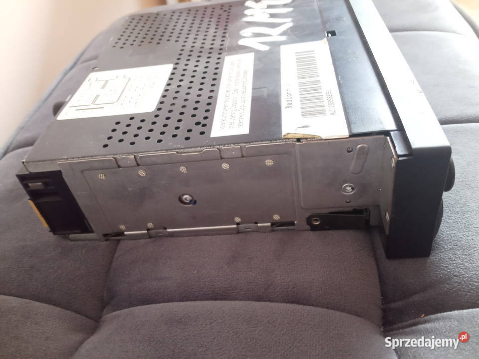 Audi Gamma S 213 mm Audi Cabrio 8A0035186 Sprzęt audio fabryczny Dębica sprzedam