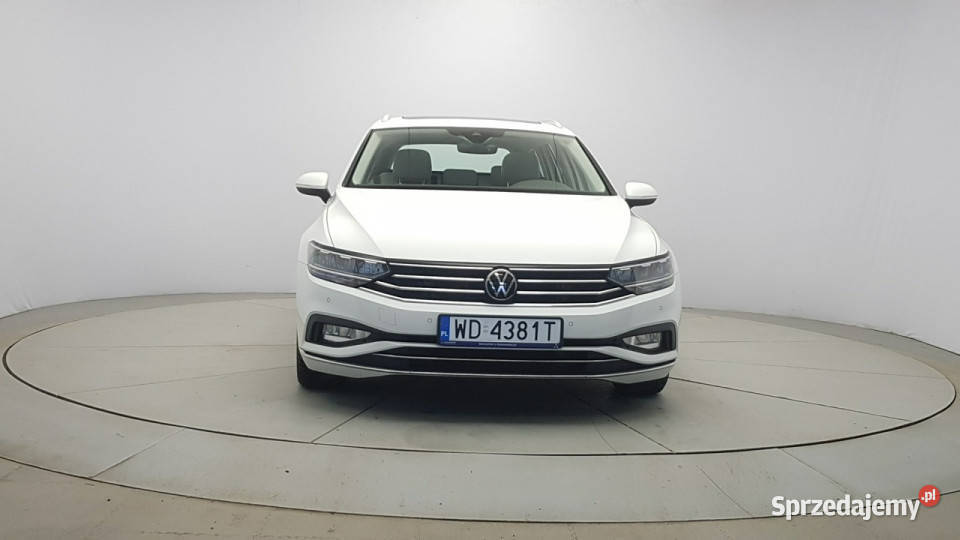 Volkswagen Passat 20 TDI Elegance DSG Z światła LED Warszawa