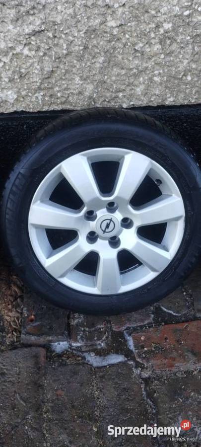 Felgi aluminowe 16 GM oryginalne Średnica 16" Żeglce