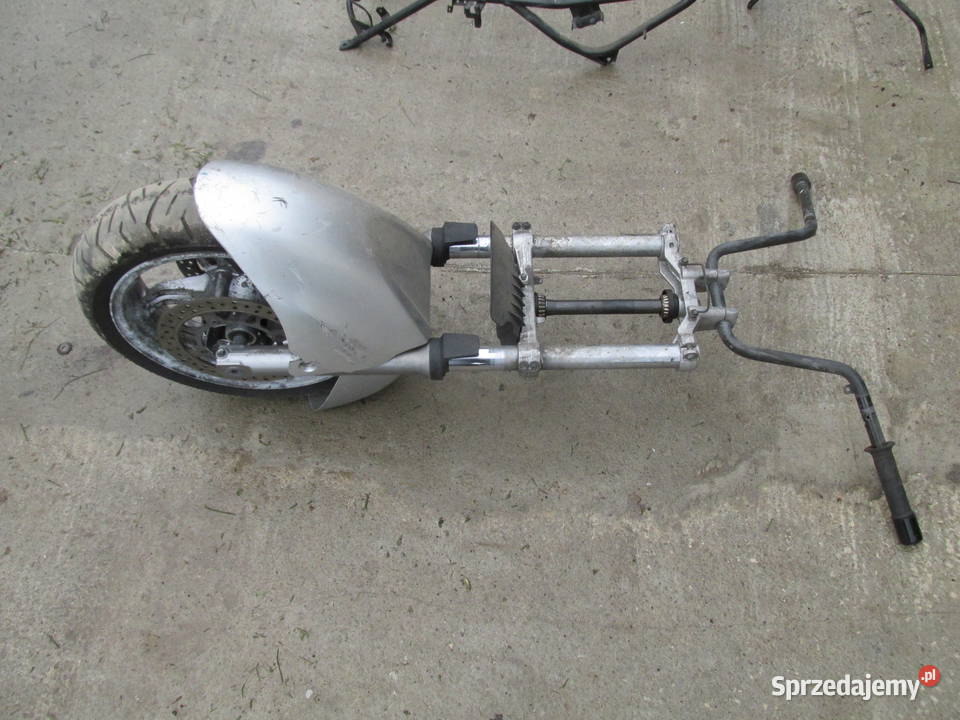 Zawieszenie koło błotnik przód Suzuki Burgman Sandomierz