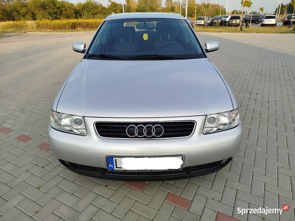 A3 8l 16 Benzyna 2001 5 drzwi Jeden właściciel A3 lubelskie Świdnik