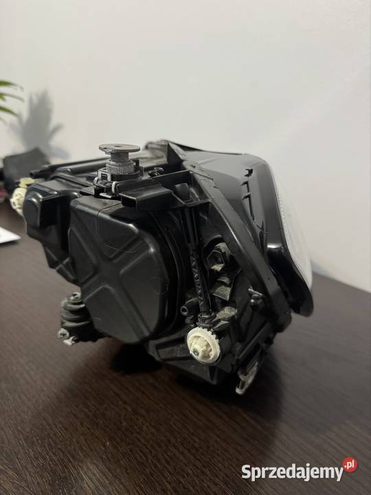 Reflektor lampa golf 7r 5G1941082G Ogrodzieniec