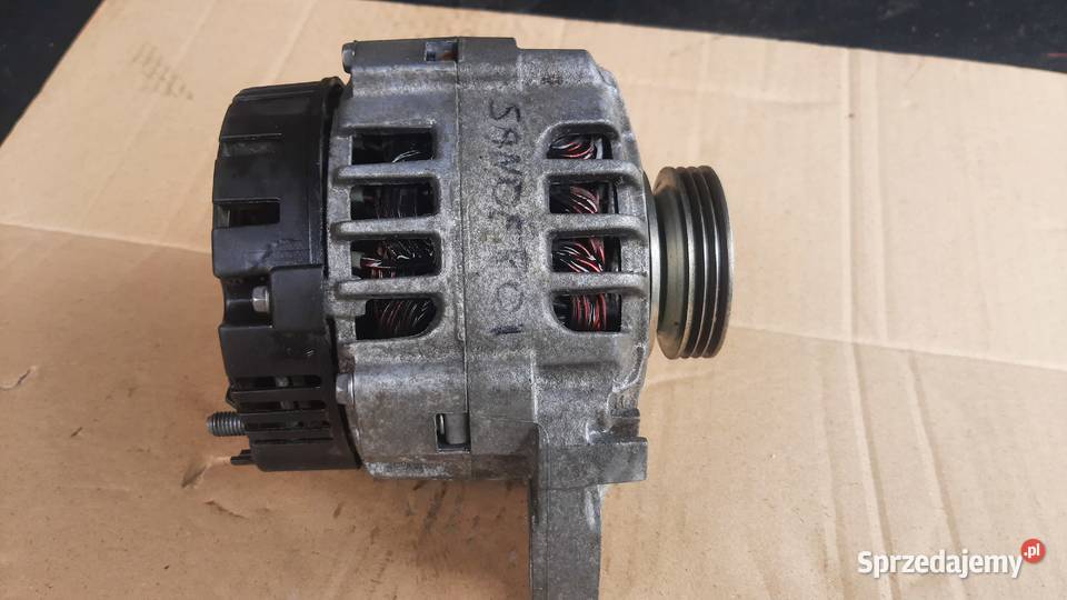 Alternator Dacia sandero 12 16V 8200660044B Pozostałe Dębno