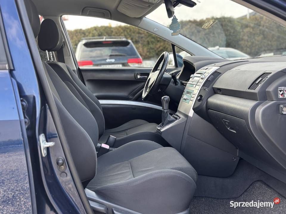 Toyota Corolla Verso Paniówki